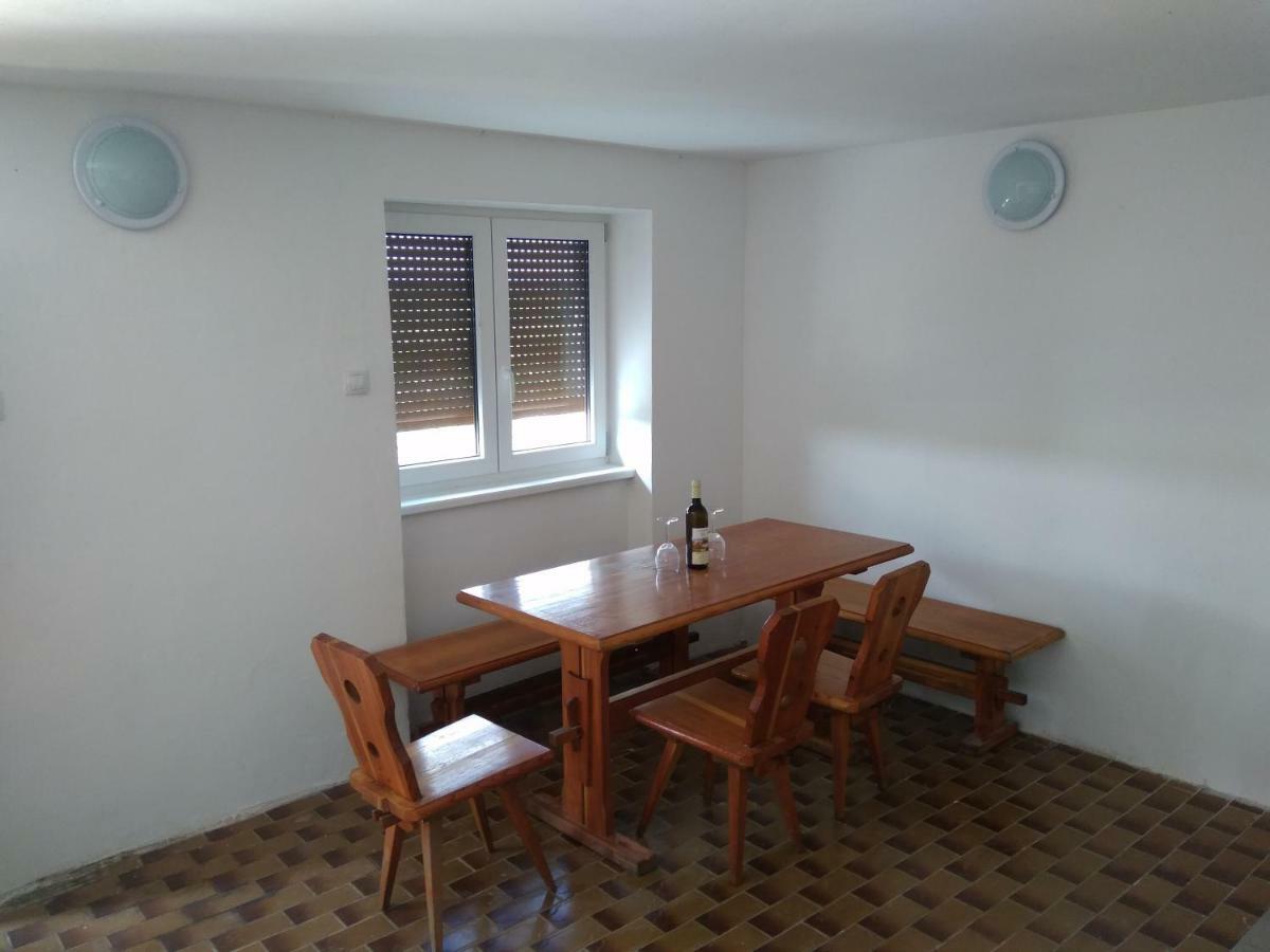 Sklep U Krizku Apartment